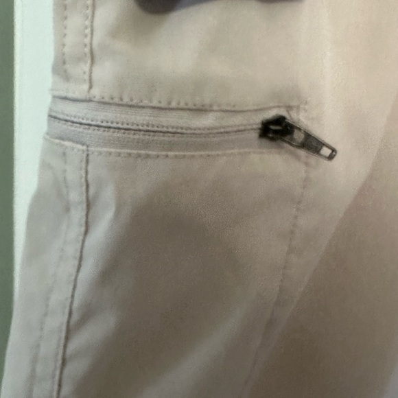 NWT 32 Degrees Light Beige Marble Women's Skort with pockets size Large - Picture 3 of 7